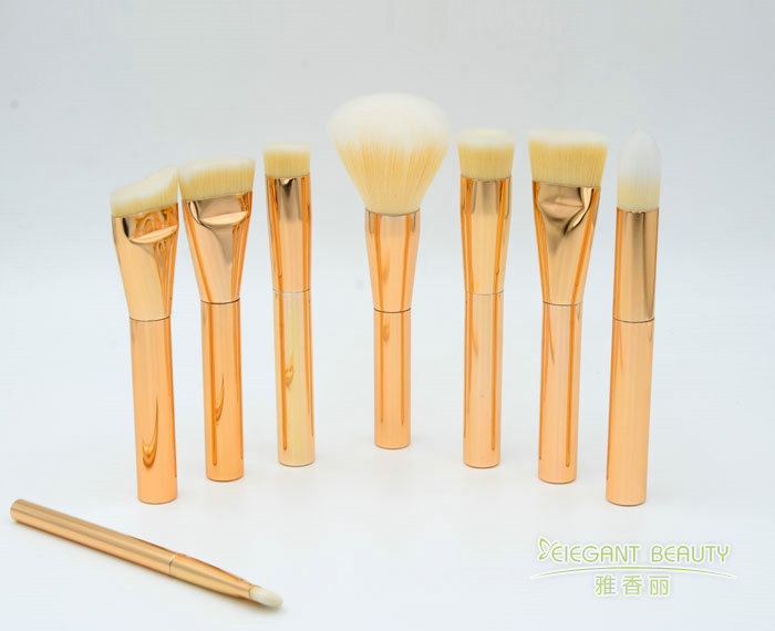 化妝刷套裝怎么選？材質(zhì)、功能、品牌一篇講透